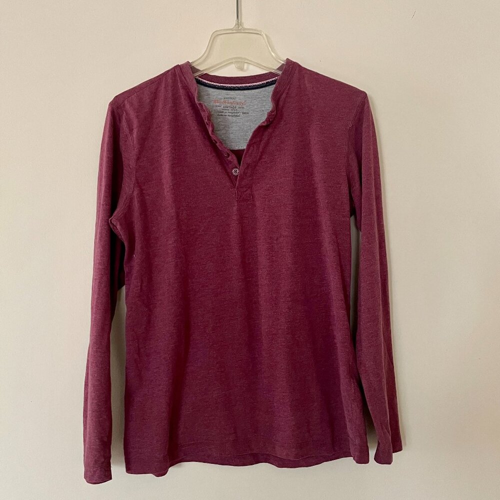 Soft classic long sleeve T- shirt, Lightweight sweater